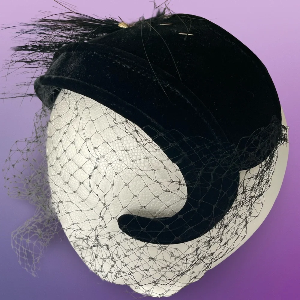 Vintage 50’s 60’s Black Velvet Fascinator Derby Hat Feather, Rhinestone Details